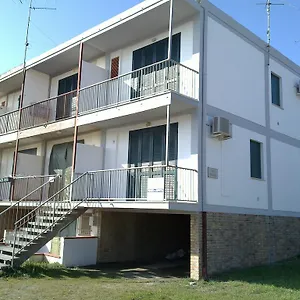 appartamento-bilocale-vista-mare.emilia-romagnahotels.net/